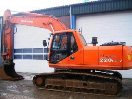 Product picture DAEWOO DOOSAN SOLAR 220LC-V EXCAVATOR SERVICE MANUAL