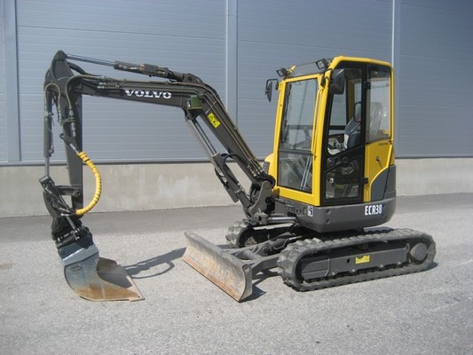 Product picture VOLVO ECR38 COMPACT EXCAVATOR SERVICE REPAIR MANUAL