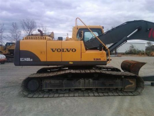 Product picture VOLVO EC210B LR EXCAVATOR SERVICE REPAIR MANUAL