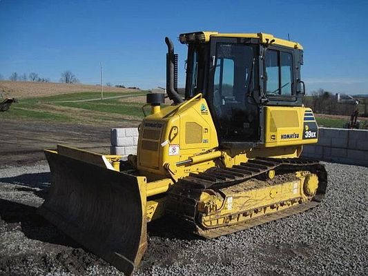 Product picture KOMATSU D39EX-22 D39PX-22 DOZER OPERATION MAINTENANCE MANUAL