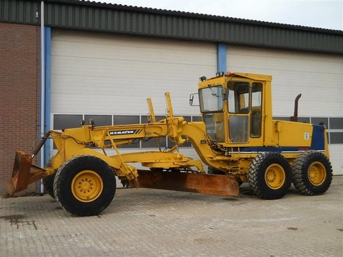 Product picture KOMATSU GD610 GD620 GD660 GD670 SER. SERVICE SHOP MANUAL