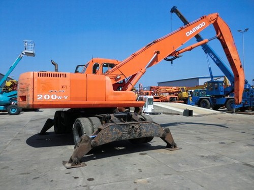 Product picture DAEWOO DOOSAN SOLAR 200W V WHEEL EXCAVATOR SERVICE MANUAL