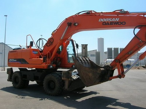 Product picture DAEWOO DOOSAN SOLAR 210W V EXCAVATOR MAINTENANCE MANUAL