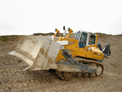 Product picture LIEBHERR PR764 LITRONIC DOZER OPERATION MAINTENANCE MANUAL
