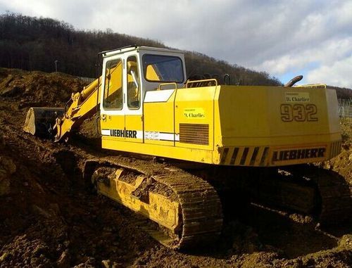 Product picture LIEBHERR R932E ER932 LITRONIC EXCAVATOR OPERATORS OPERATING 