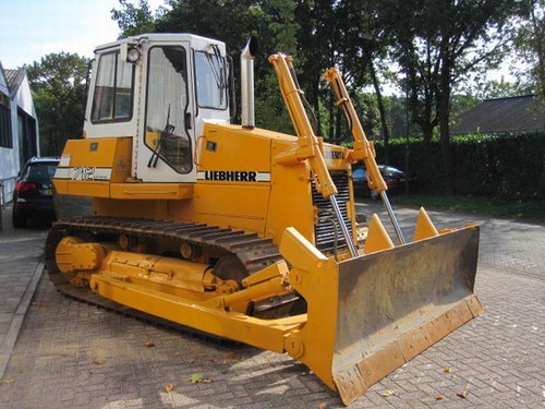Product picture LIEBHERR PR712 B LITRONIC, PR722 B LITRONIC CRAWLER DOZER OPERATORS OPERATING MANUAL (Serial no. from: 6200)
