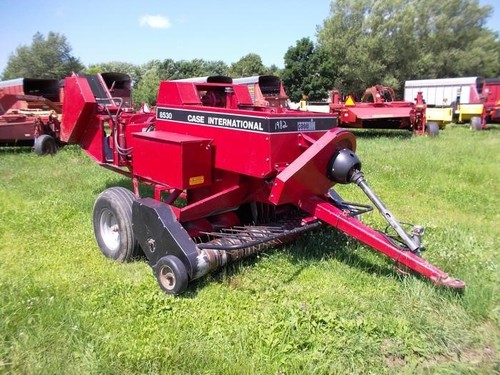 Product picture CASE IH 8530 SQUARE BALER OPERATORS MANUAL