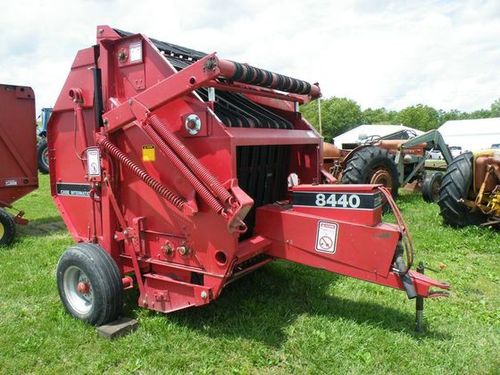 Product picture CASE IH 8440 ROUND BALER OPERATORS MANUAL
