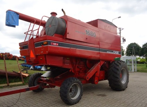 Product picture CASE IH 1680 COMBINE OPERATORS MANUAL AND 3 SUPPLEMENT MANUALS 