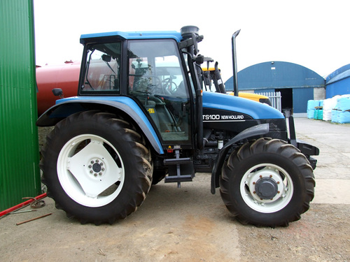Product picture NEW HOLLAND TS90 TS100 TS110 TRACTOR WITH ECONOSHIFT TRANSMISSION OPERATORS MANUAL