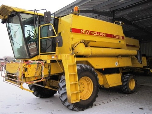 Product picture NEW HOLLAND TX30 TX32 TX34 TX36 COMBINE FRENCH OPERATORS MANUAL