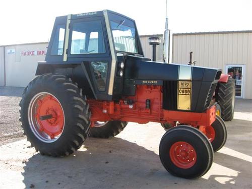 Product picture CASE IH 1070 TRACTOR OPERATORS MANUAL